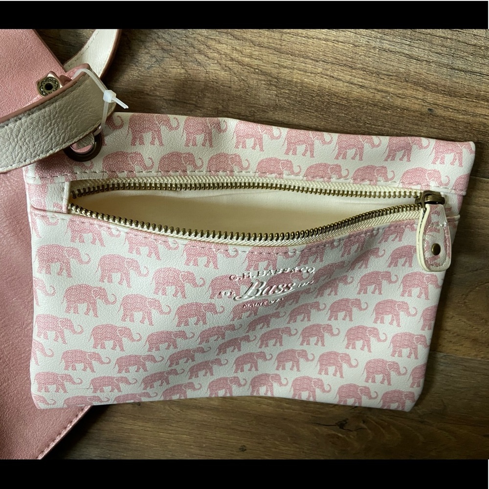 G.H. Bass & Co. Bag - Picture 4 of 12